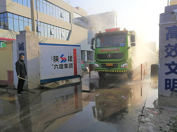 光儲一體化項(xiàng)目余土清運(yùn)工作.jpg 光儲一體化項(xiàng)目余土清運(yùn)工作.jpg